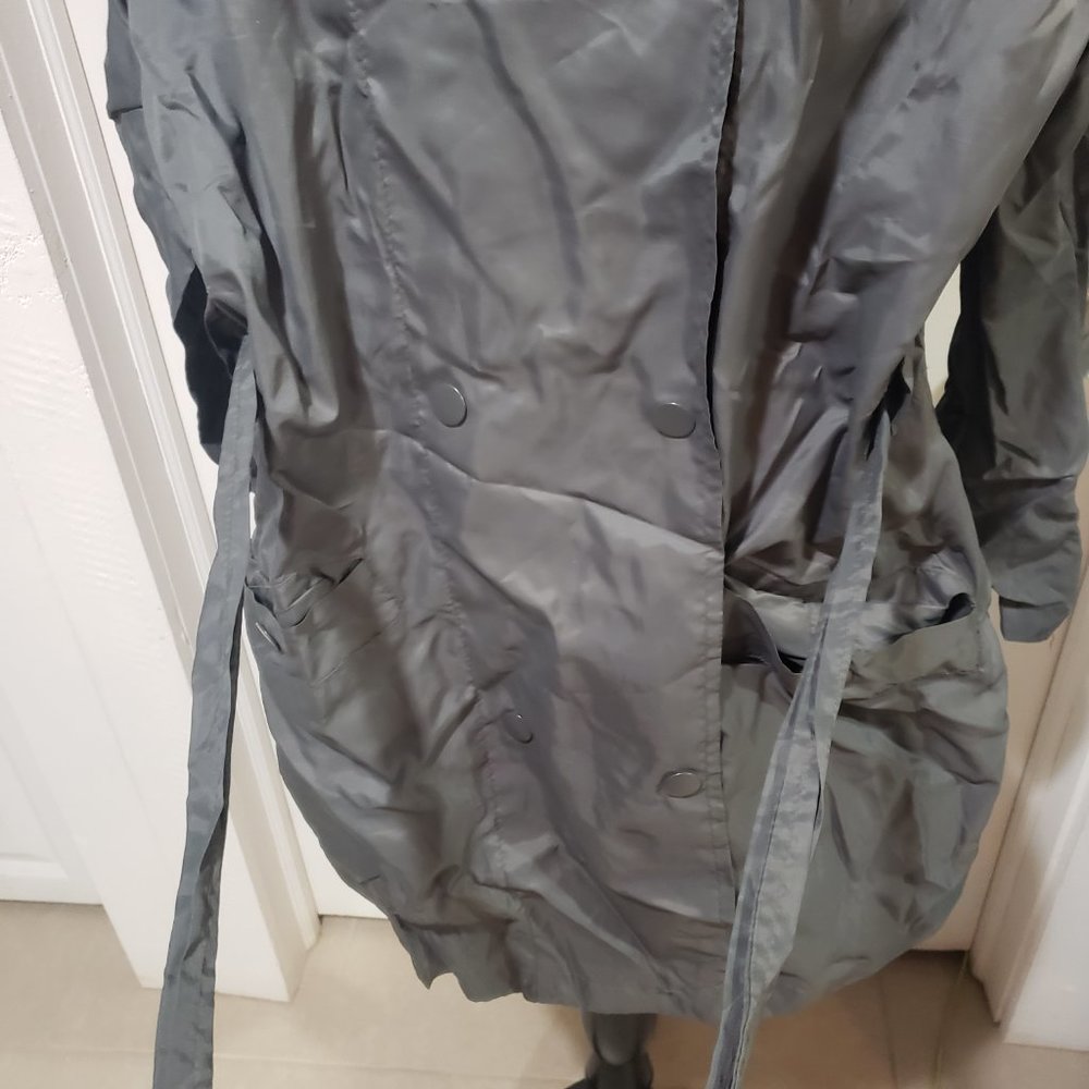 Jacket in a Packet - Picture 4 of 8